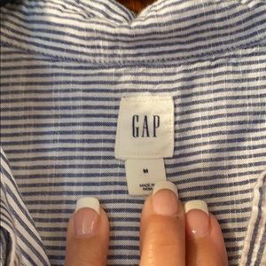 Gap blue and white striped blouse